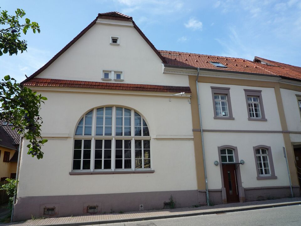 Datei:Noettingen-Loewensaal.jpg