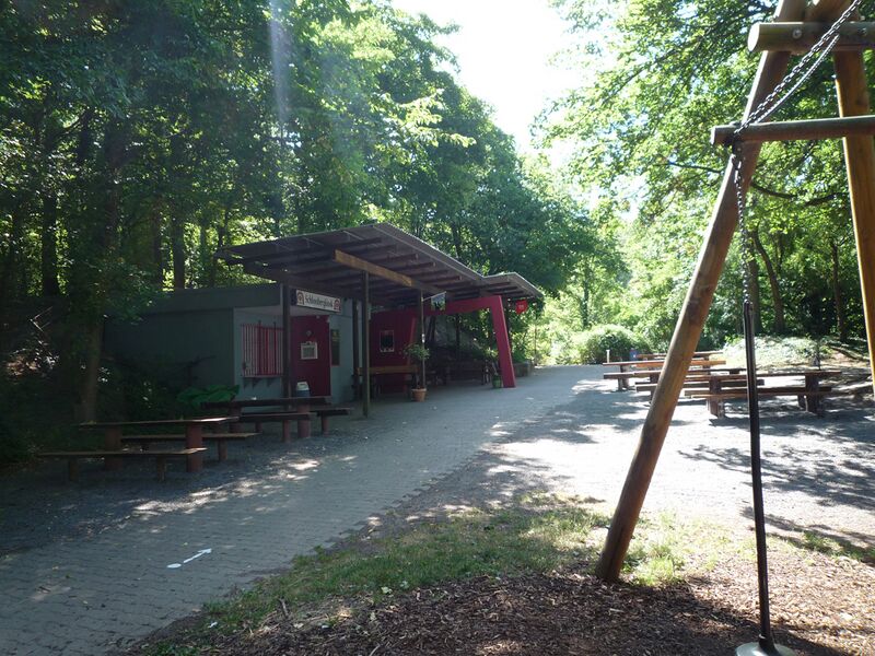 Datei:Sternenfels-Schlossberg-Kiosk.jpg