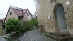 Eingang Wehrkirche Königsbach.JPG