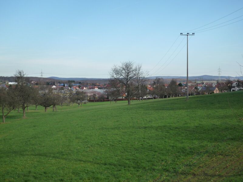 Datei:Wiernsheim-von-sued.jpg