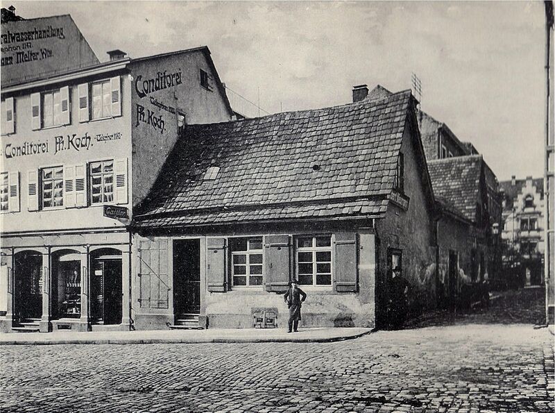 Datei:Ecke Leopoldstaße-Hafnergasse.jpg