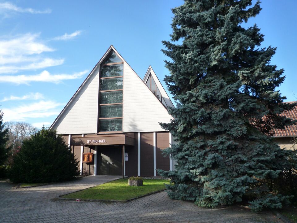 Datei:Wurmberg-kath-Kirche.jpg