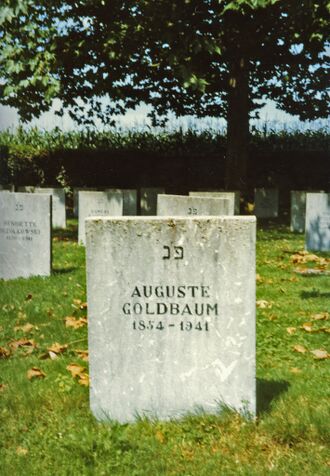 AugusteGoldbaumGrab.jpg