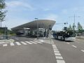 Neuer ZOB mit abfahrendem Stadtbus (2015)