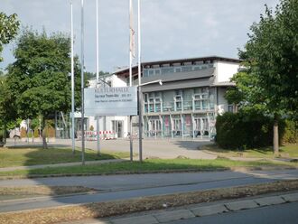 Wilferdingen-Kulturhalle.jpg