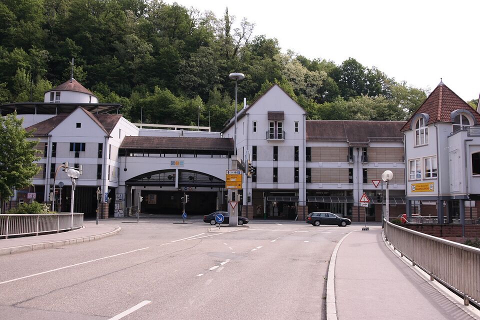 Datei:Calw-Bahnhof.jpg