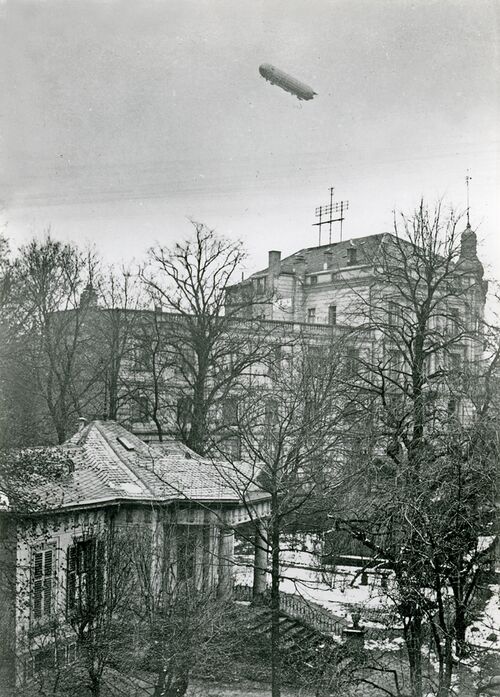 Datei:Mit Hotel International ca.1911.jpg