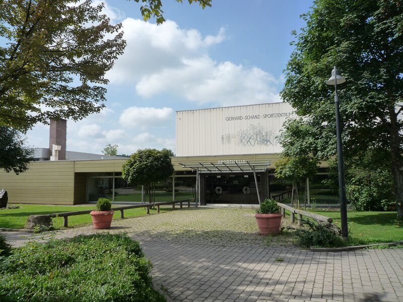 Datei:Althengstett-Sportzentrum.jpg