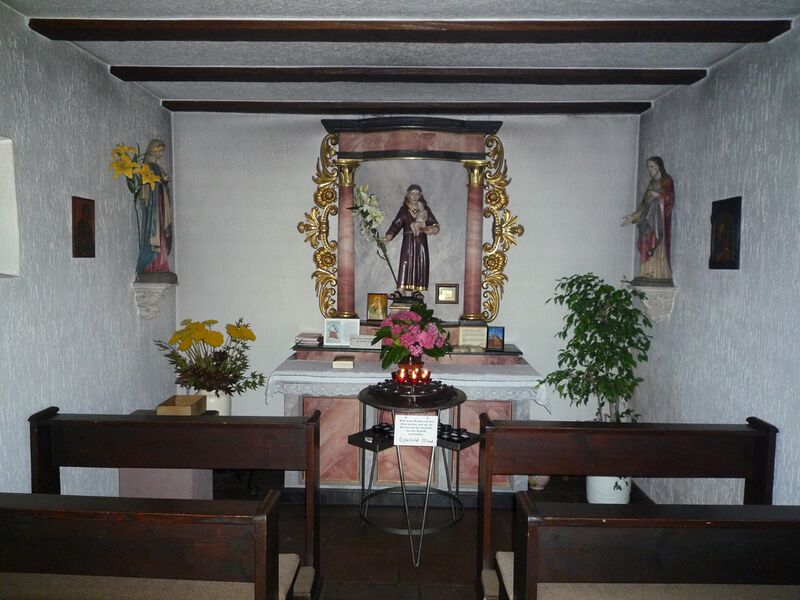 Datei:Ersingen-Kapelle-innen.jpg