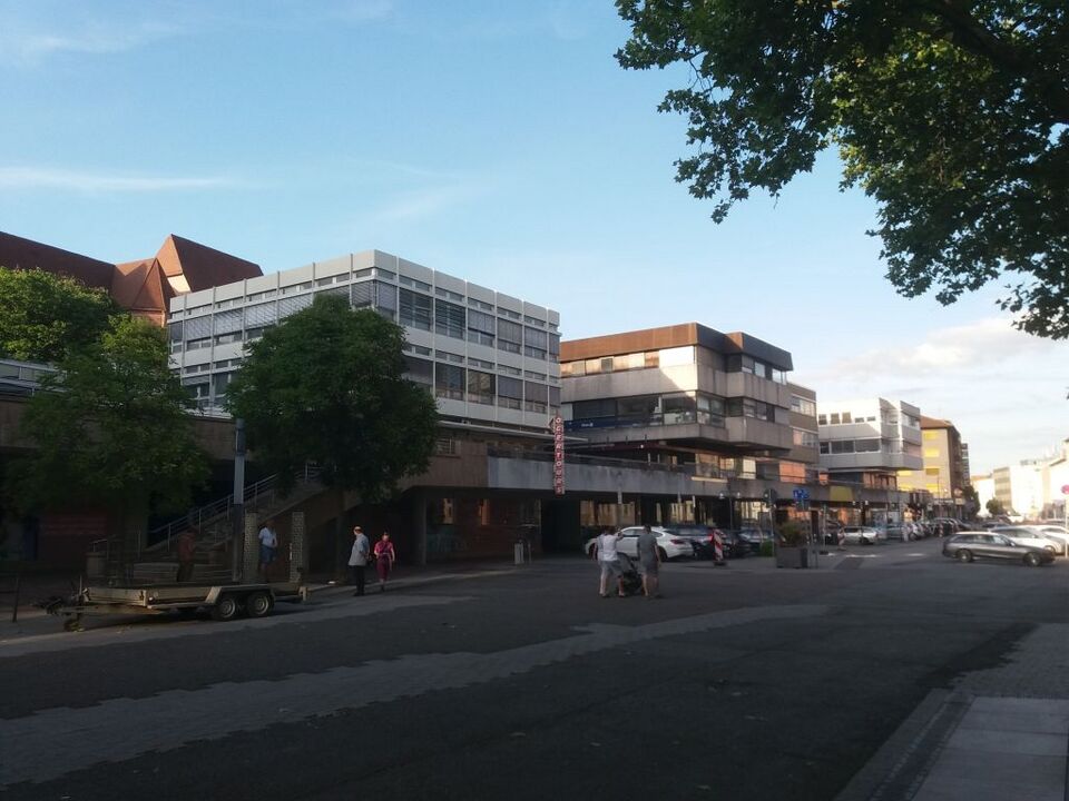Datei:Pavillonbauten Östliche 2026.jpg