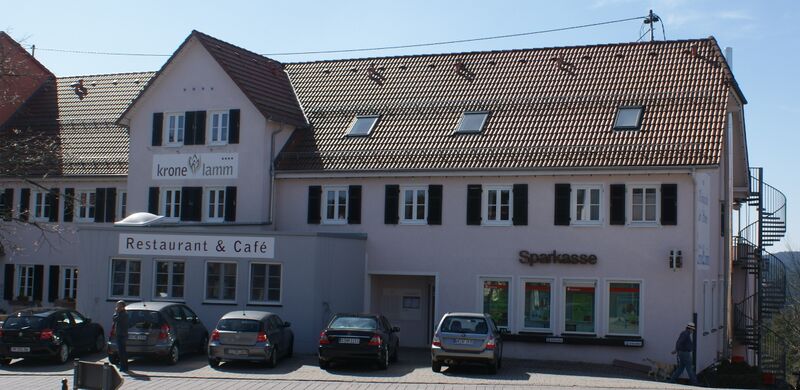 Datei:Krone Lamm Sparkasse.jpg