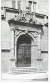 Hauptportal am Eckturm