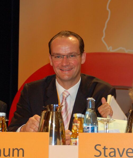 Datei:Gunther Krichbaum.jpg