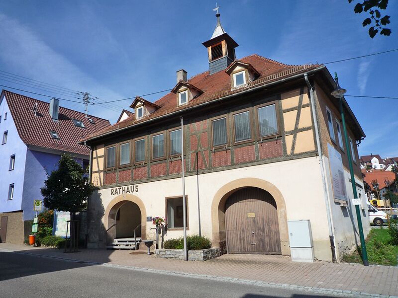 Datei:Grossglattbach-Rathaus.jpg