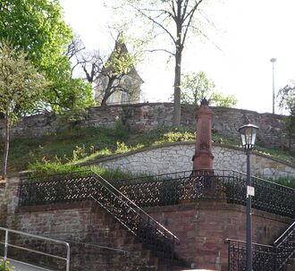 Koenigsbach-denkmal-2.jpg