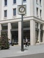 Uhr der Firma Perrot auf dem Leopoldplatz