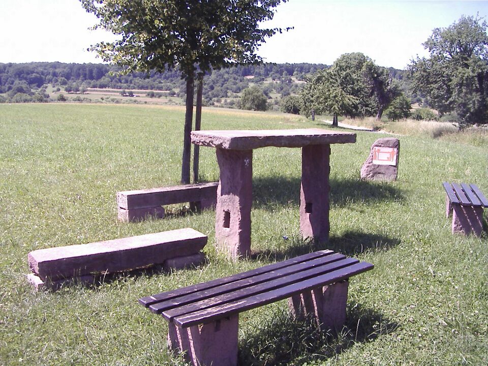 Datei:Graefenhausen-Gruhbankjpg.jpg
