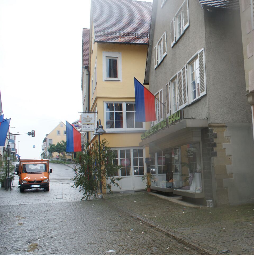 Datei:Straße zum Marktplatz Vaihingen.JPG