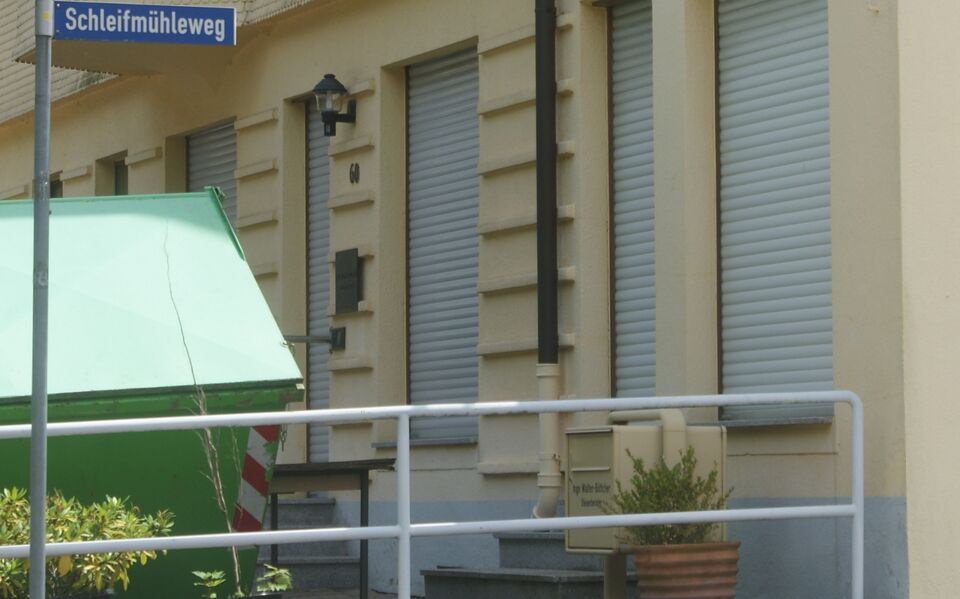 Datei:Straßenschild Schleifmühleweg Neuenbürg.JPG