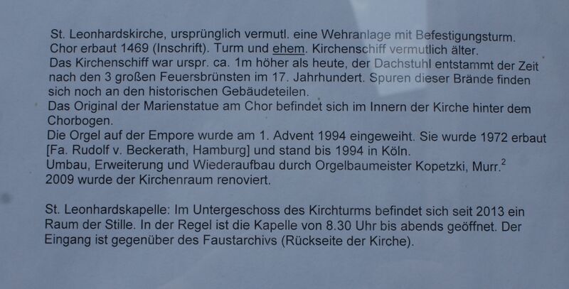 Datei:Beschreibung St. Leonhardskirche.jpg