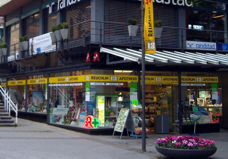 Datei:Reuchlin-Apotheke 01.JPG