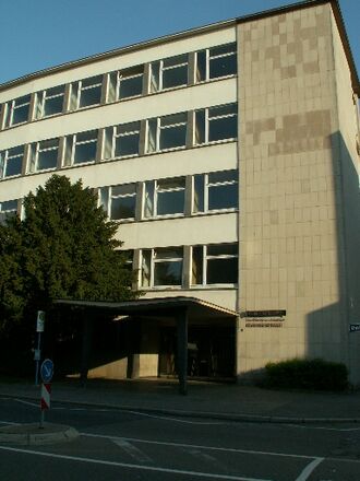 Eingang Alfons-Kern-Schule1.jpg