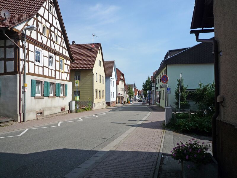 Datei:Noettingen-Karlsbader-Strasse.jpg