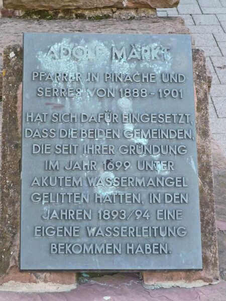 Datei:Pinache-Schild-Brunnen.jpg
