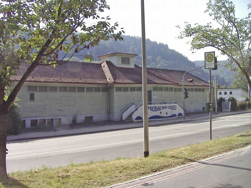 Datei:Bad-Liebenzell-Freibad.jpg