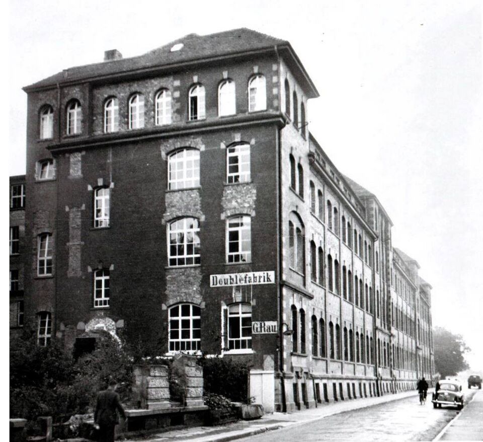 Datei:Doublefabrik-rau.jpg
