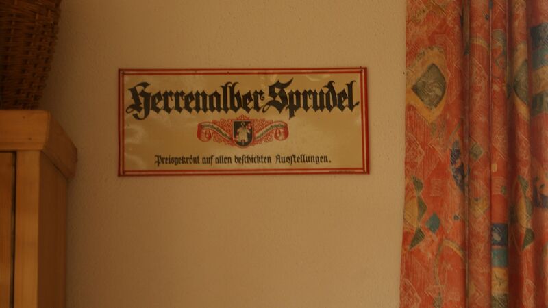 Datei:Herrenalber Sprudel.JPG