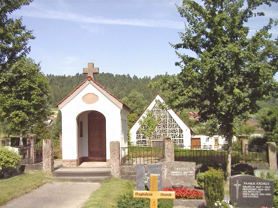 Datei:Aussegnungshalle-Nagold.jpg