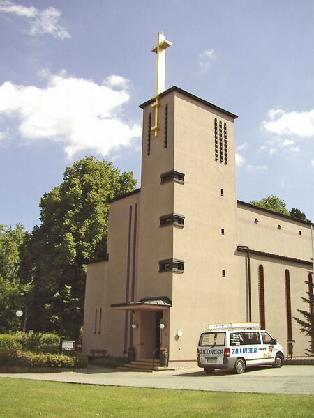 Datei:Schoemberg-kath-Kirche.jpg