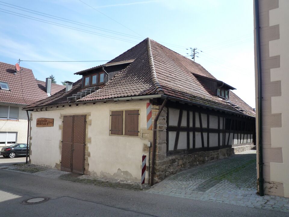 Datei:Aurich-alte-Kelter-Saengerheim.jpg