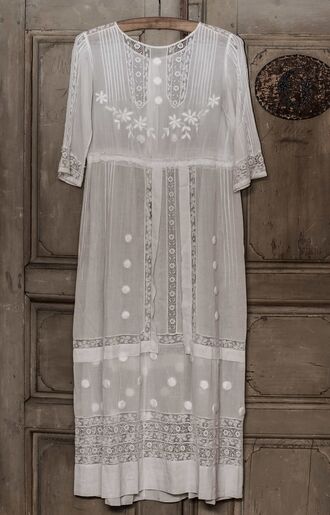 GHV Nähzimmer-Nähen-Weisses-Kleid.JPG