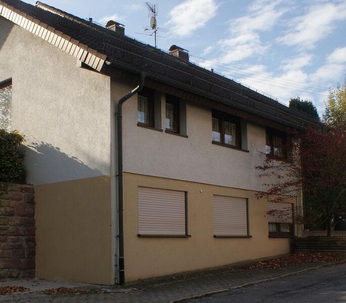 Datei:Pfarramt Neusatz.JPG