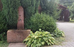 Brunnrn beim Pfarramt.jpg