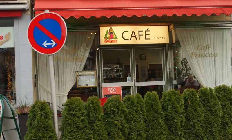 Datei:Cafe in Dobel.JPG