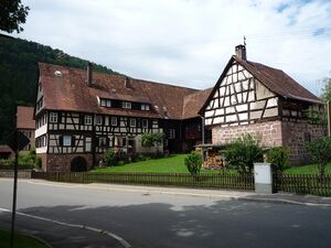 Hoefen-Backhaus.jpg