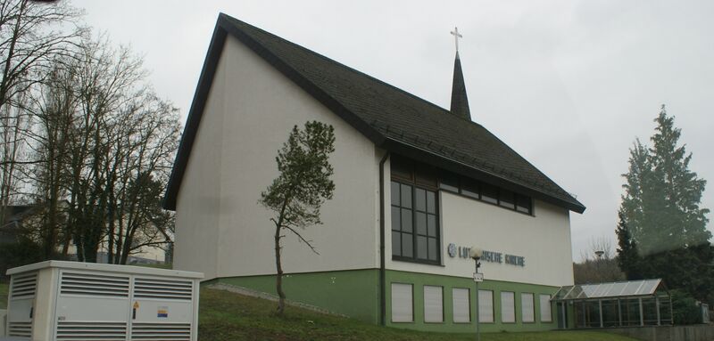 Datei:Kirche Jugenzentrum Sperlingshof.jpg
