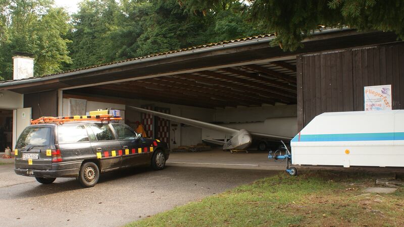 Datei:Beim Segeisportplatz Straubenhardt.JPG
