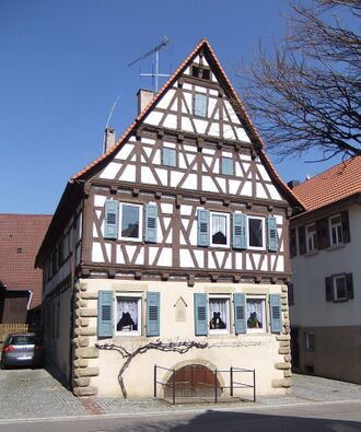 Fachwerkhaus Knittlinger Straße Lienzingen.JPG