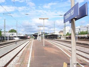 Pforzheim Hbf 2011-06-11a.jpg