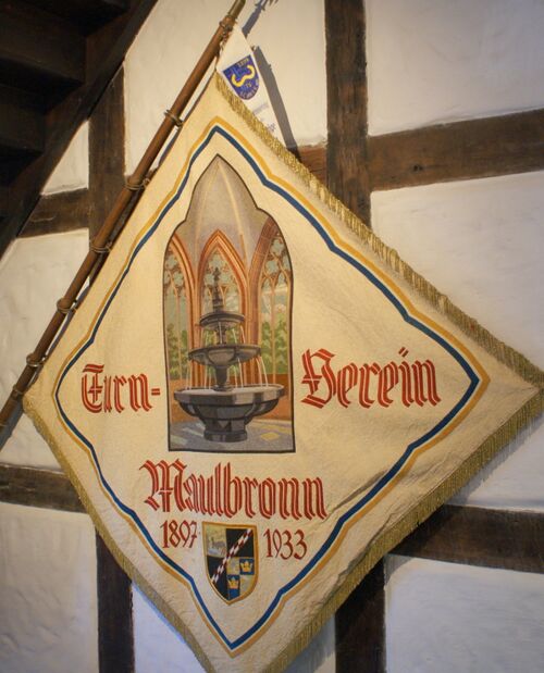 Datei:Standarte Turnverein.JPG