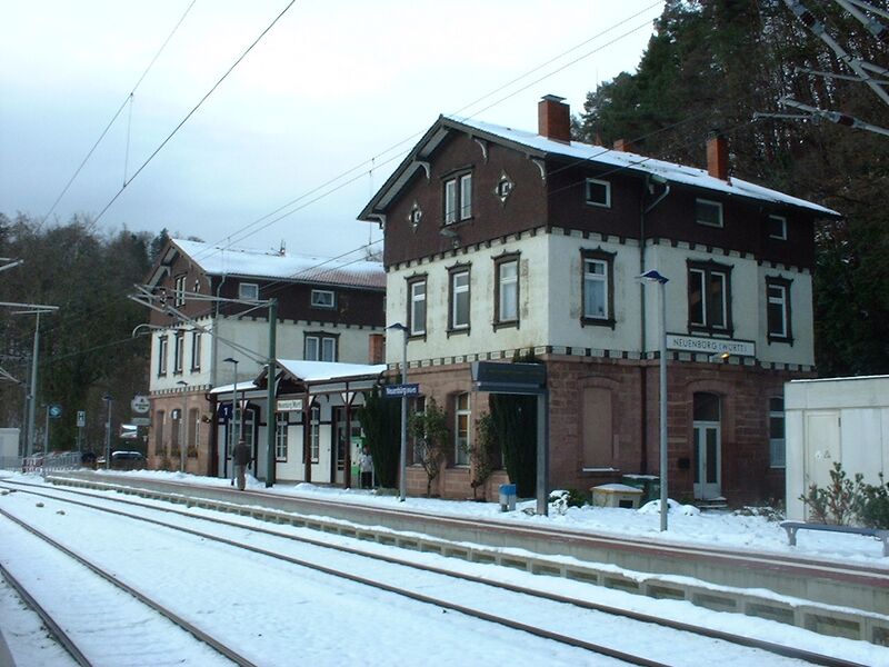 Datei:Bhf Neuenbürg Winter.jpg
