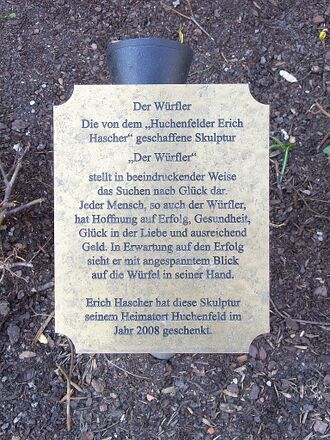 Infotafel Skulptur Würfler Huchenfeld.jpg
