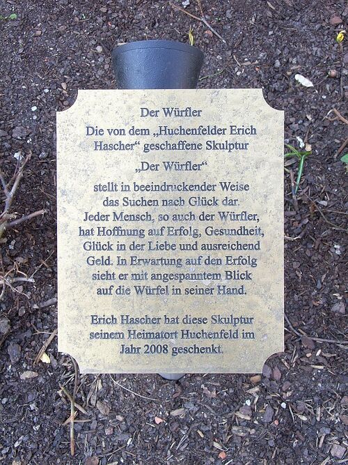 Datei:Infotafel Skulptur Würfler Huchenfeld.jpg