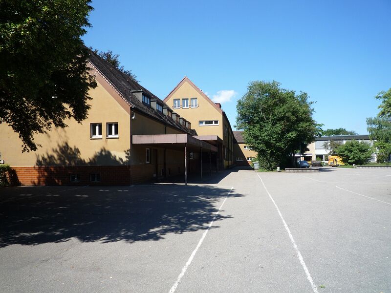 Datei:Illingen-Schule.jpg