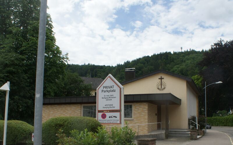 Datei:Neuapostolische Kirche Neuenbürg.JPG