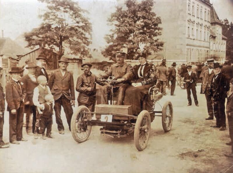 Datei:Ehrhardt1900.jpg